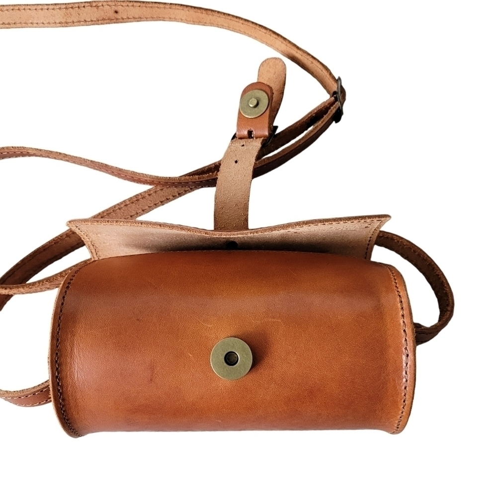 Genuine Leather Cylinder Shape Mini Crossbody Bag Handmade in Greece - Picture 6 of 15